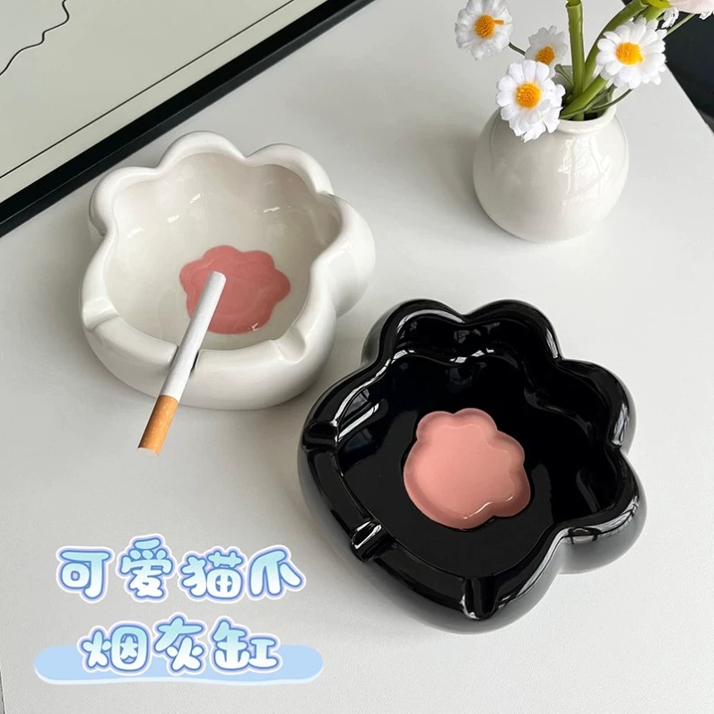 卡通陶瓷猫爪烟灰缸家用个性潮流可爱高颜值装饰办公桌面摆件女款