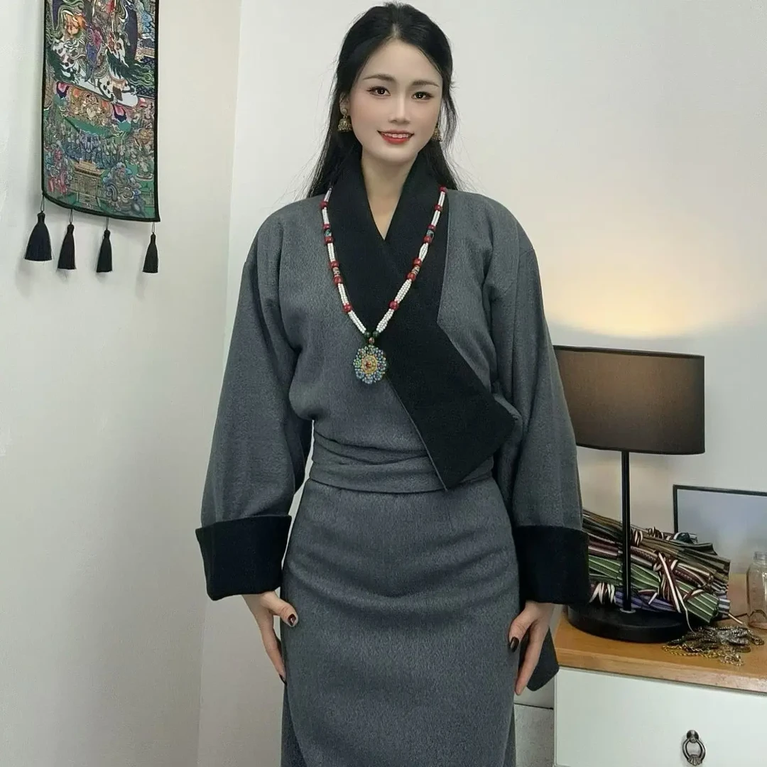 女士秋冬加厚毛呢民族风复古长款传统藏袍演出服百搭