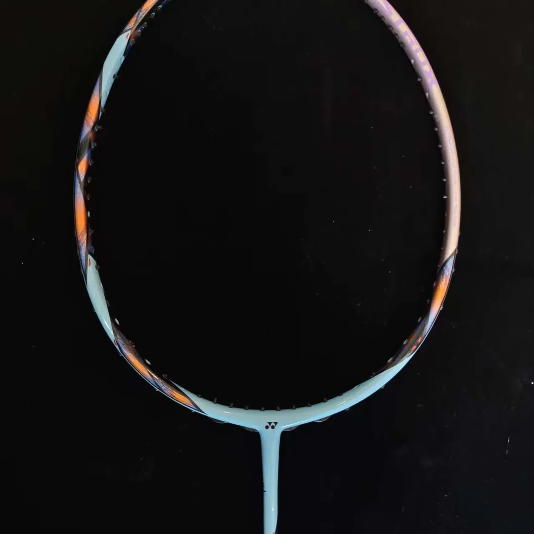 新款二手进攻型全碳素二次成型超轻耐打羽毛球拍