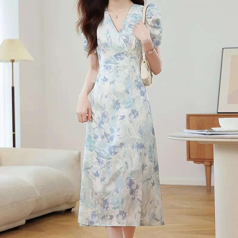 拉夏贝尔V领连衣裙女2025年夏季新款修身小清新提花国风气质收腰