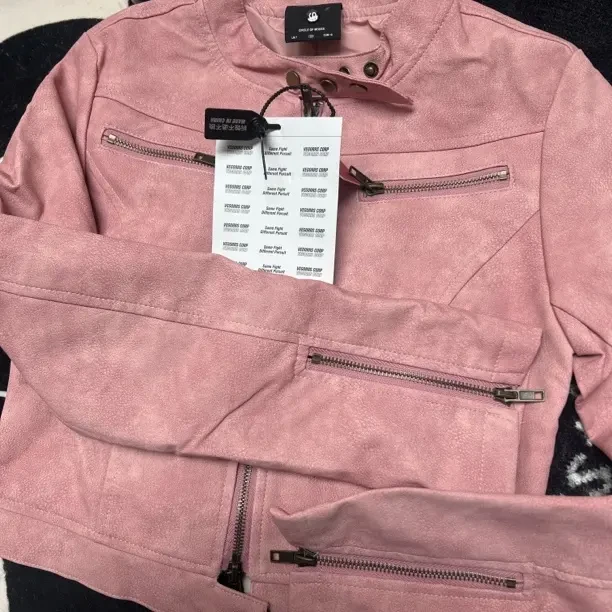 甜酷风橡皮粉机车PU皮衣女