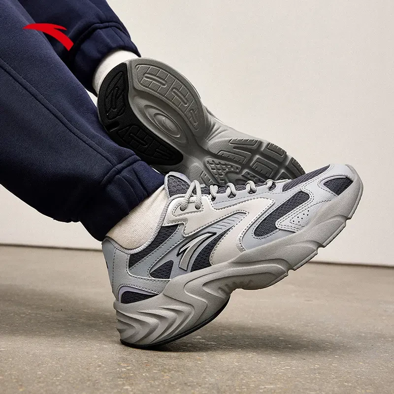 中国制造跑鞋安踏复古男女潮流百搭休闲运动鞋经典厚底增高休闲鞋