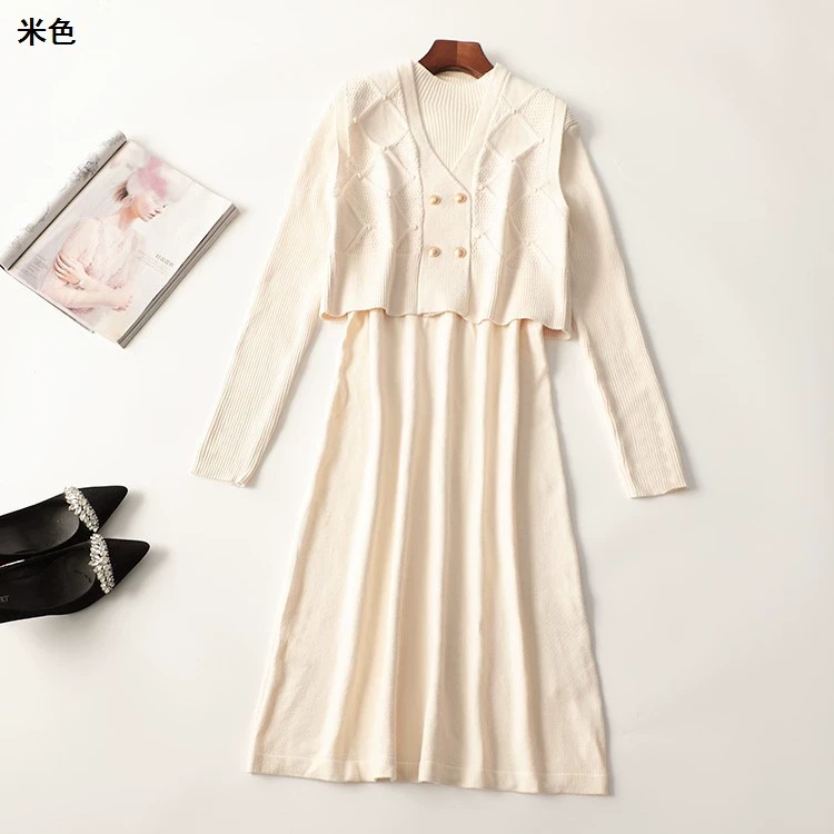 244907秋加长款长袖圆领背心长裙套装新奇特超值品质女装