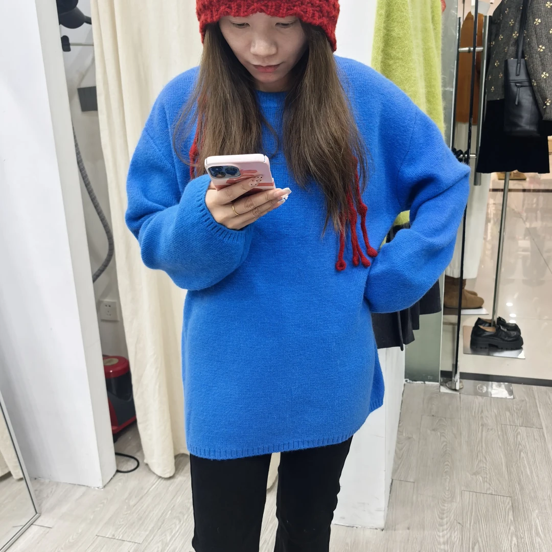 慵懒风长袖减龄拼接圆领毛针织衫克莱因蓝百搭宽松上衣打底毛衣