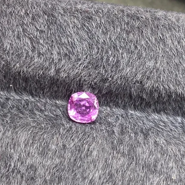 天然无烧帕帕拉恰蓝宝石方5重0.6克拉