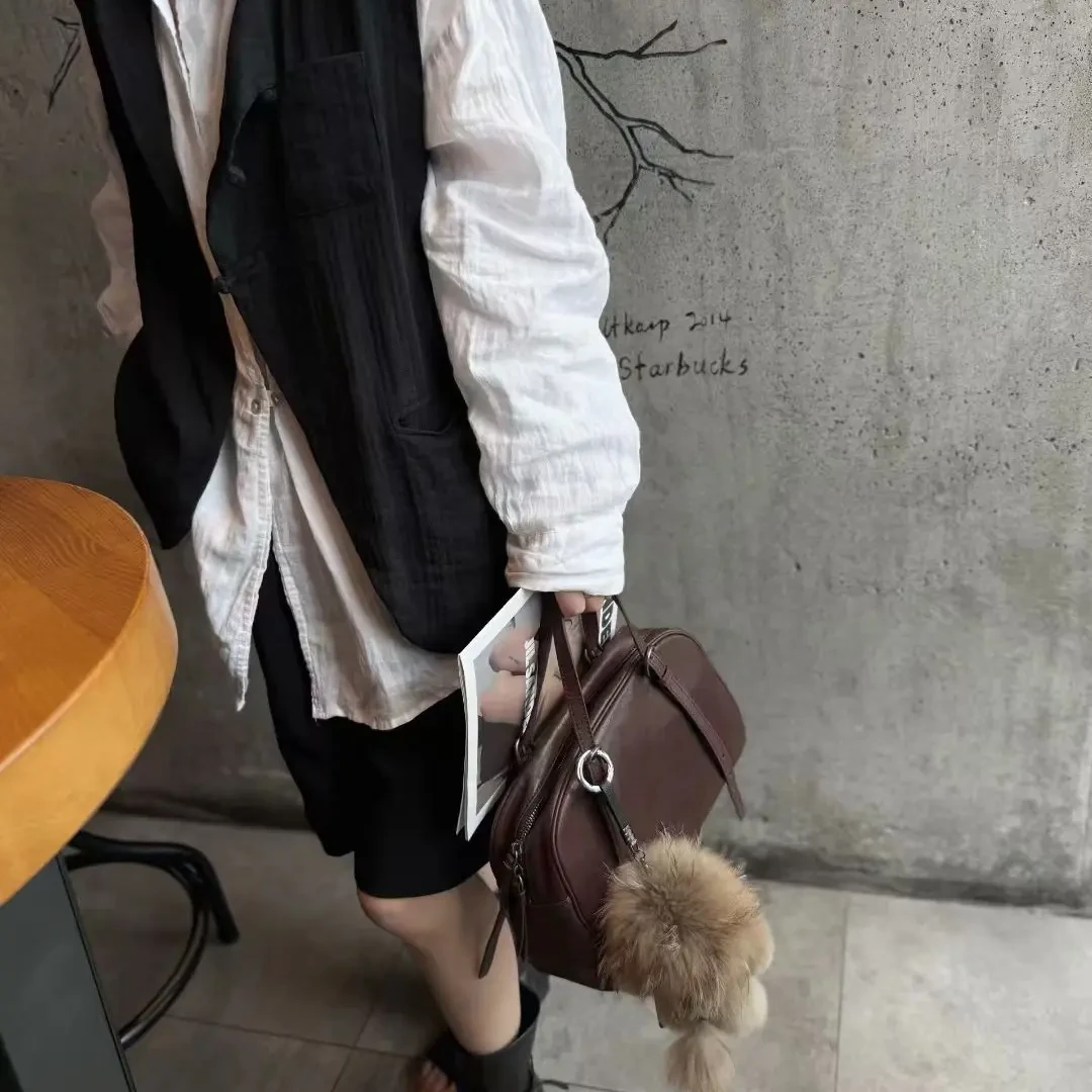 棕色复古保龄球包植鞣皮单肩斜挎休闲通勤百搭女包新款