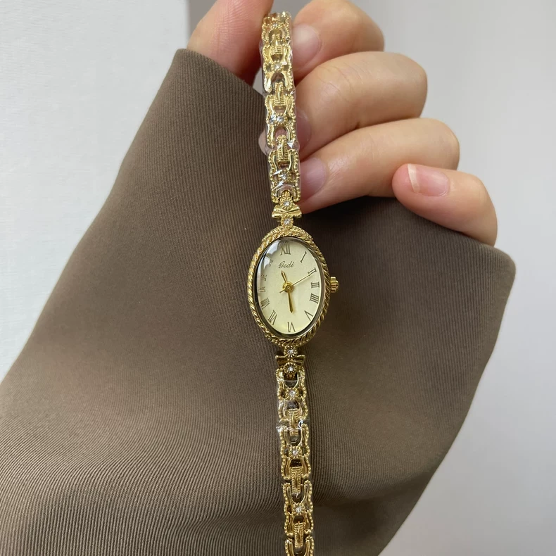 女士小巧精致轻奢小众简约气质温柔法式手表