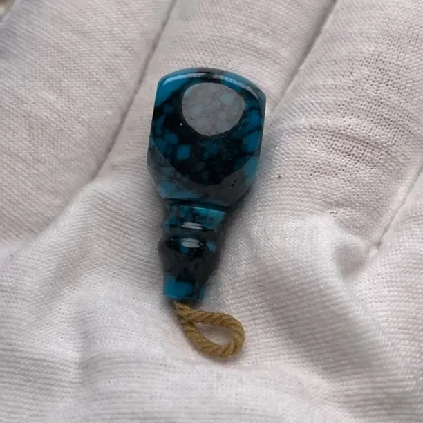玉化品质松石乌兰花分体三通，尺寸13.5✖️13.9