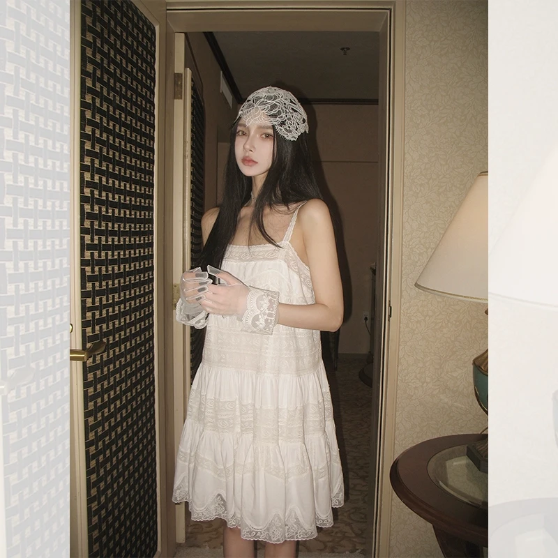 【日播专享五折】纯欲天花板 竹节肌理感蕾丝花边连衣裙 RL242008