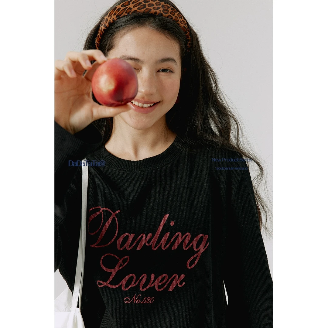 DADATATA晶咕白标微胖女生欧若风印花长袖t恤显瘦打底上衣