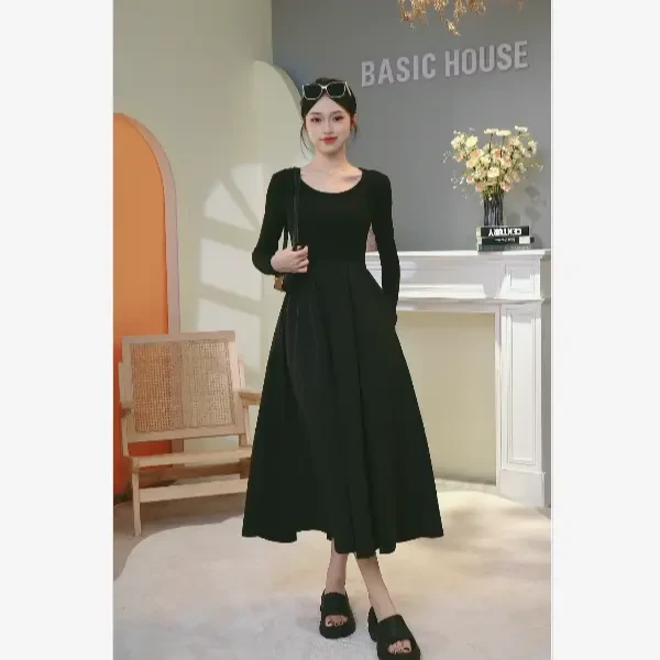 Basic House/百家好CSM法式气质赫本风小黑裙长袖修身显瘦连衣裙