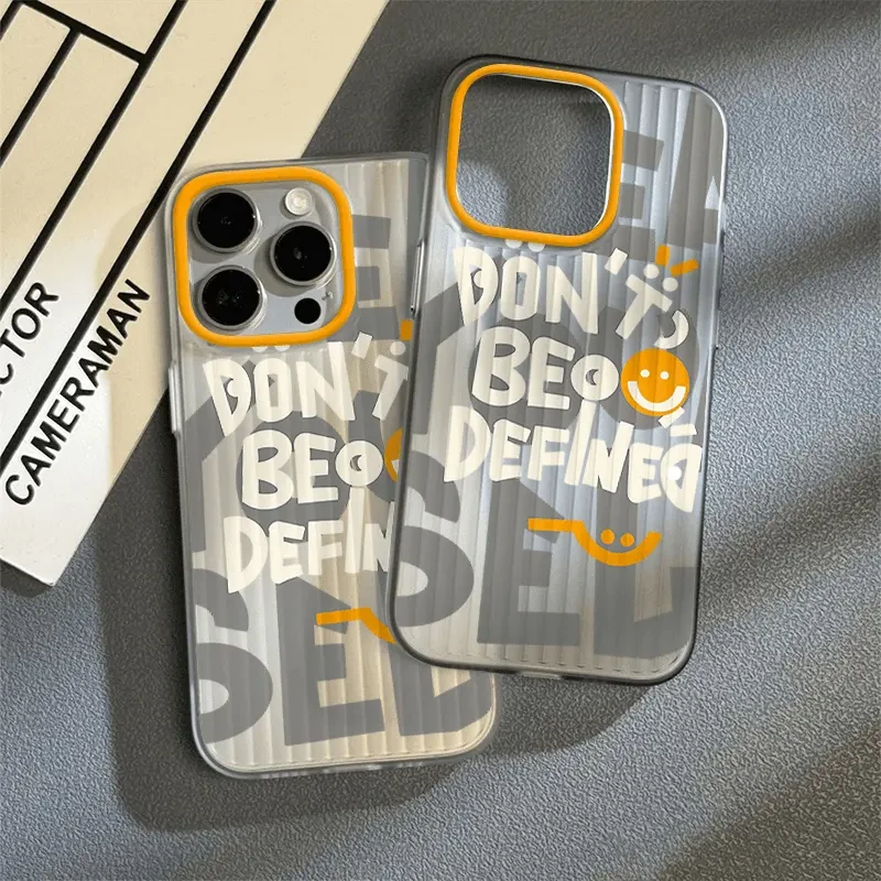 瓦楞纹英文笑脸适用苹果15Promax手机壳iPhone14防摔13pro软12