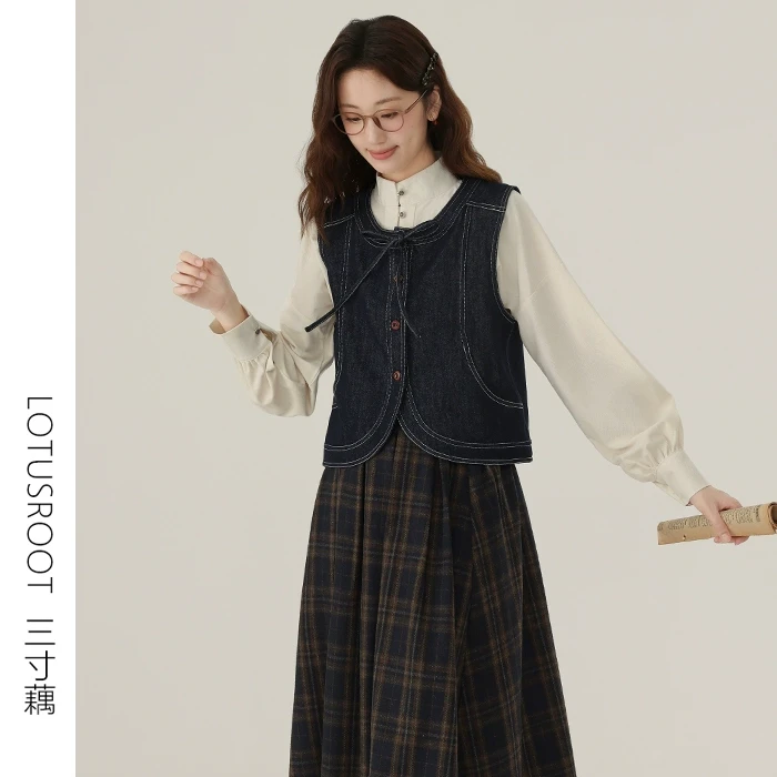 三寸藕【蓝梦岛】复古减龄蝴蝶结系带蓝色牛仔马甲女叠穿百搭3800