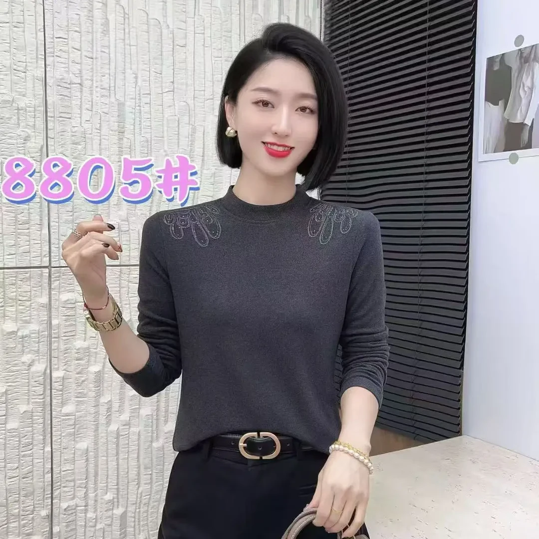 中老年妈妈装秋冬新款半高领保暖舒适修身显瘦长袖打底上衣