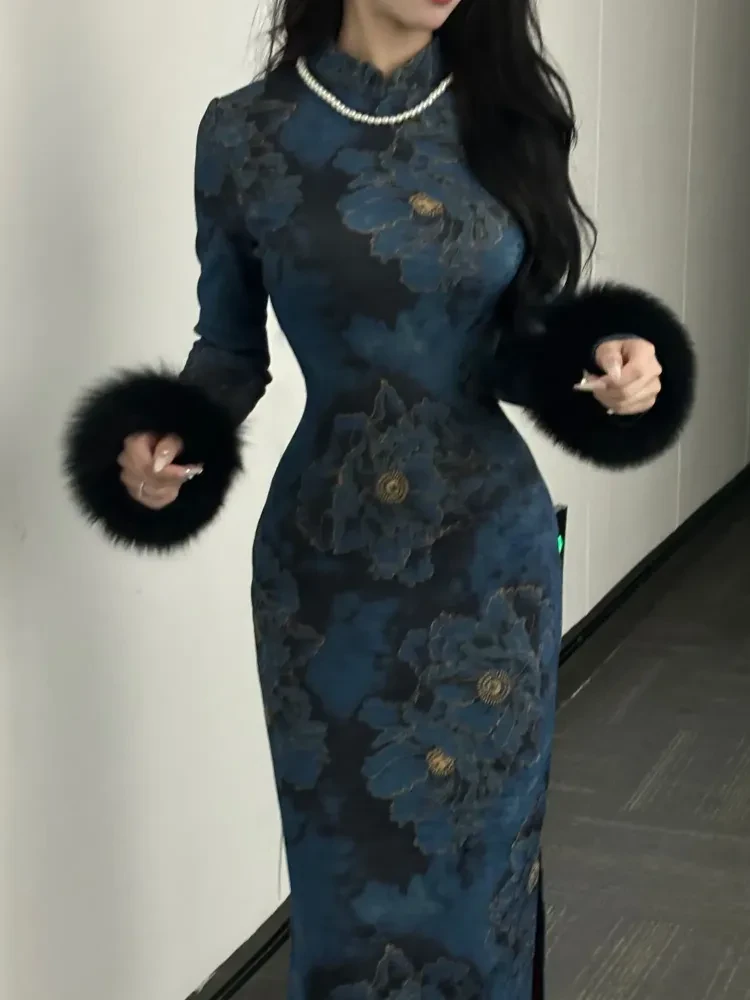 画报夫人新中式加绒旗袍冬装复古修身收腰长袖连衣裙厚款兰陵王