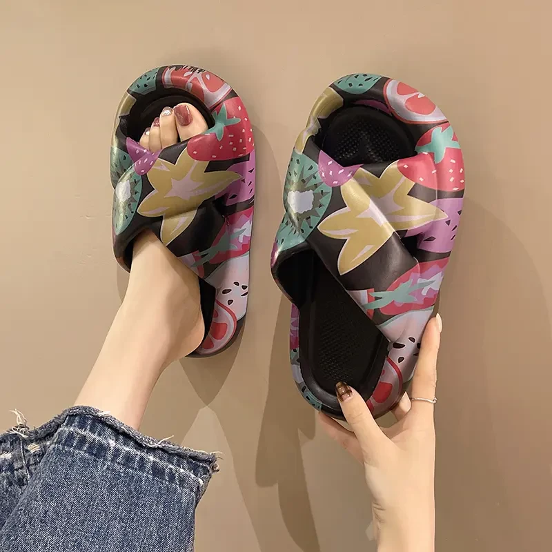 时尚花朵印花交叉拖鞋女夏季2025新款外穿厚底防滑室内居家凉拖鞋