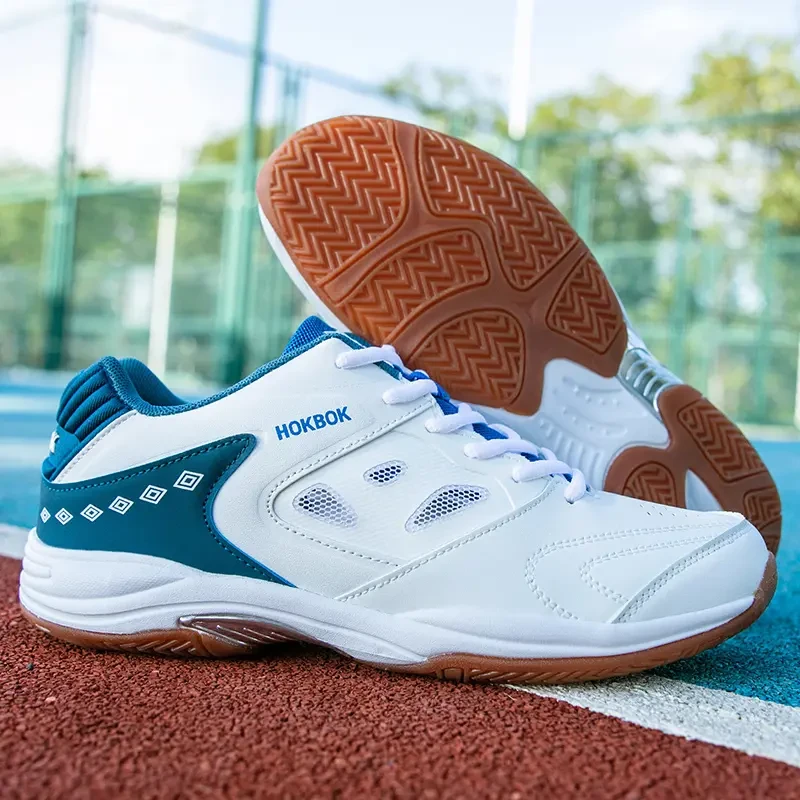 MEIKE/美克羽毛球鞋轻便透气皮面运动球鞋