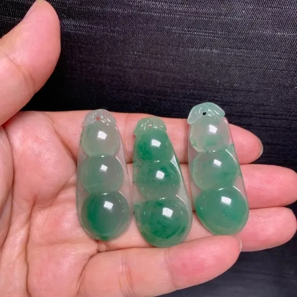 天然玉石 非洲翠 绿飘花 豆角 连中三元 多样性货品选其一发货