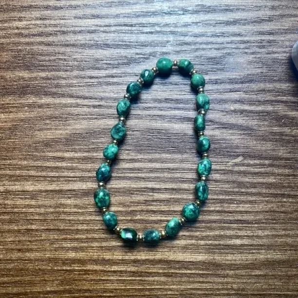 原矿绿松石菜籽绿手串