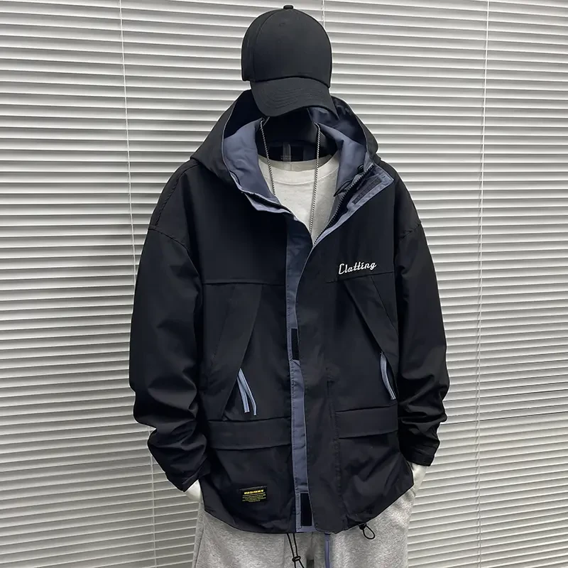 连帽冲锋衣男士春秋季新款韩版宽松百搭休闲夹克刺绣工装外套