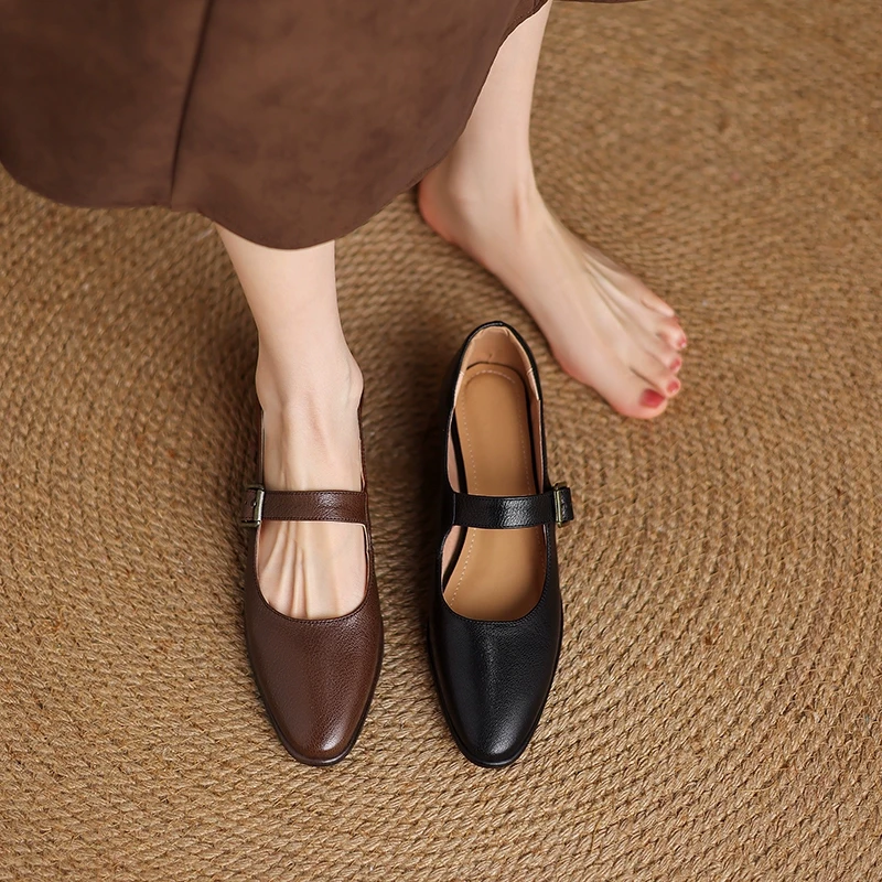 3cm 2025春秋季新款尖头粗跟平底鞋法式复古浅口一字带玛丽珍单鞋