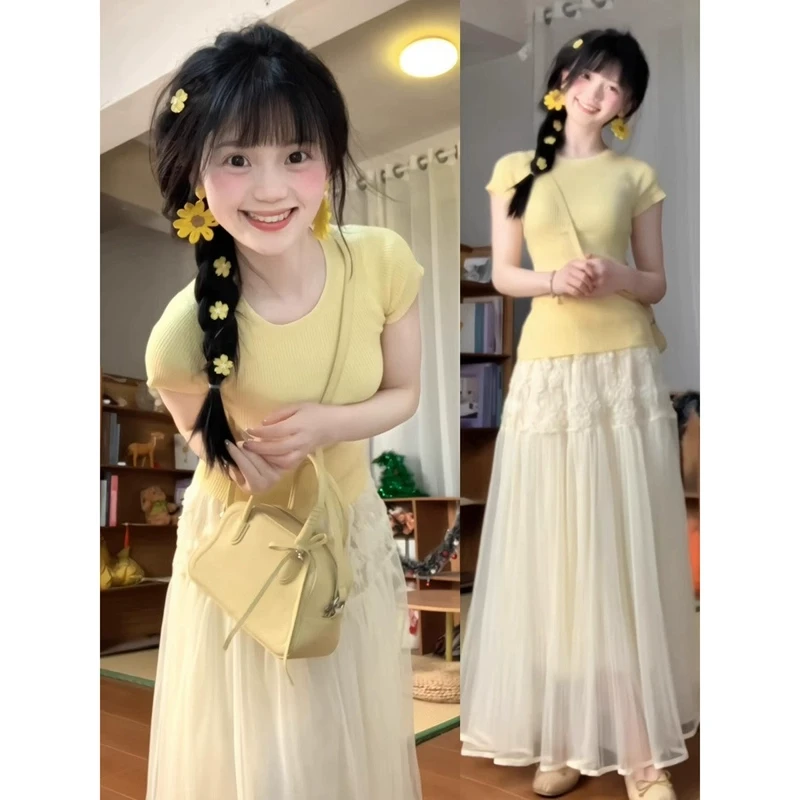 2025夏天女搭配一整套韩系绝美温柔穿搭小众洋气时尚套装黄色裙子