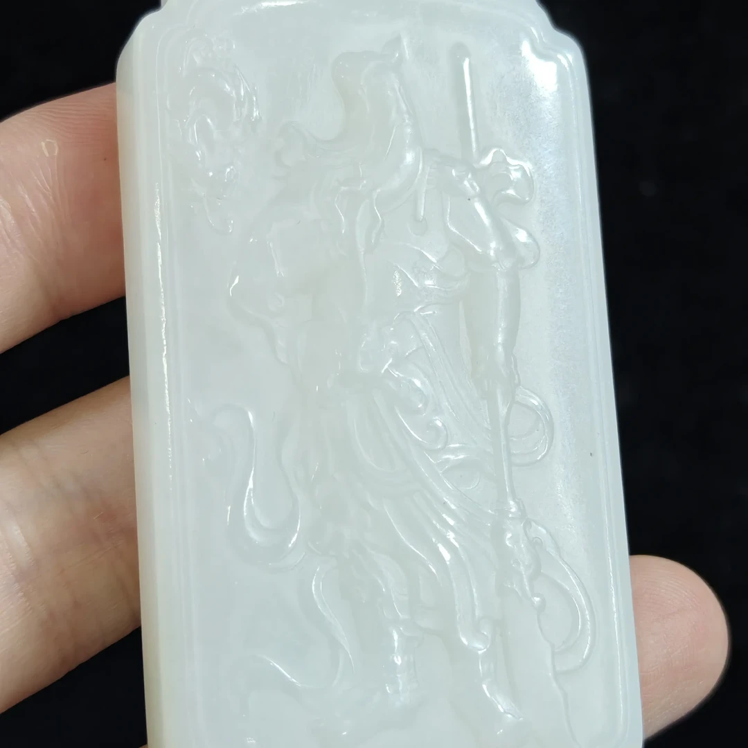 旧藏天然和田玉关公玉牌77克80*38*10mm