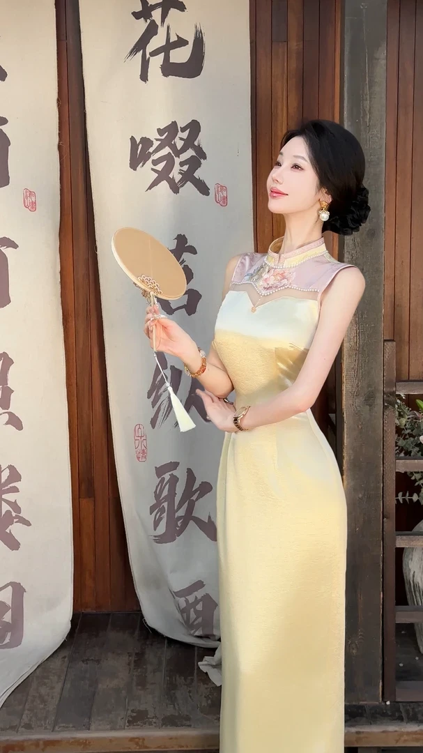 出水芙蓉 新中式国风提花刺绣无袖旗袍裙子女装修身显瘦包臀长裙