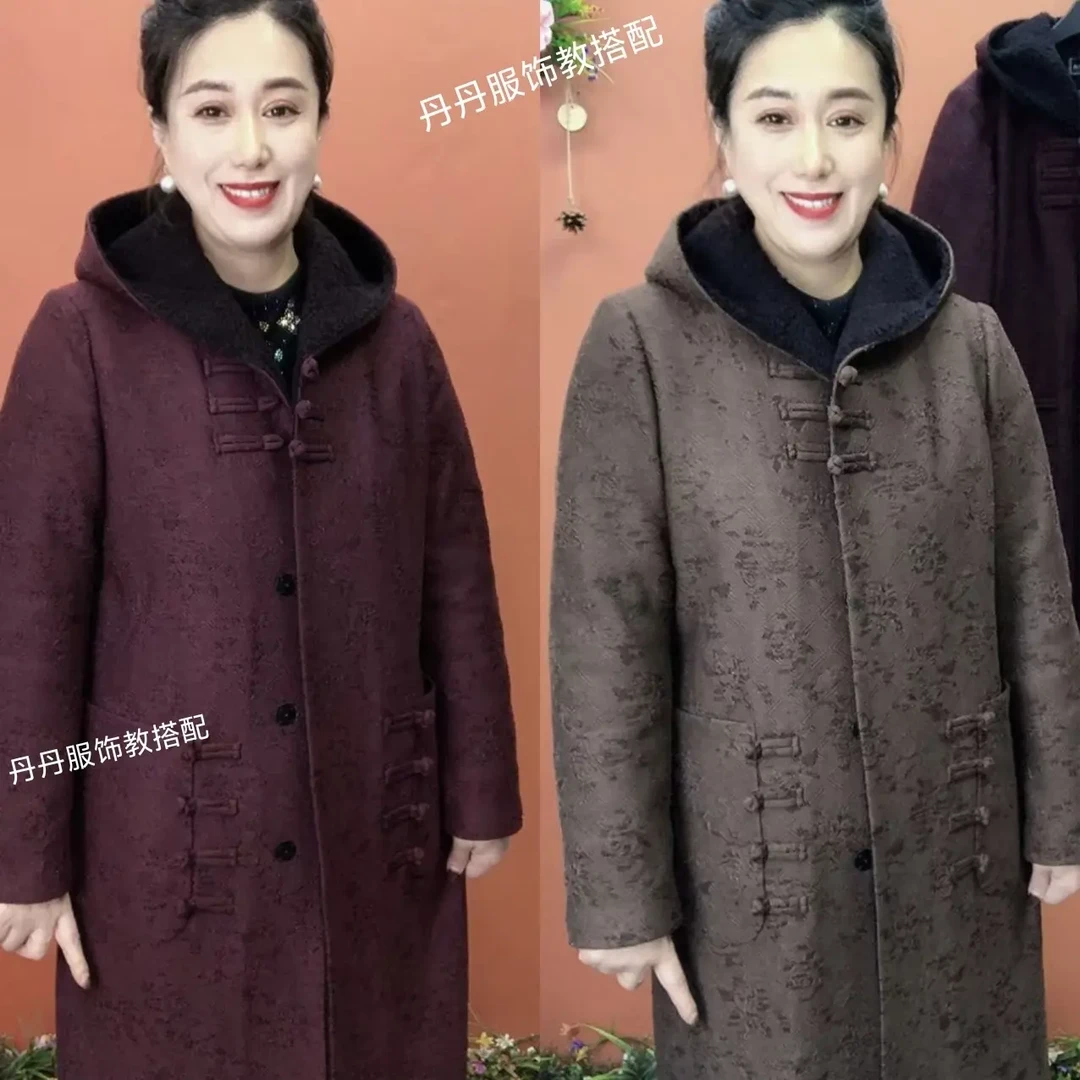 T明秋冬新款连帽夹棉保暖中长款中老年妈妈装洋气大衣外套