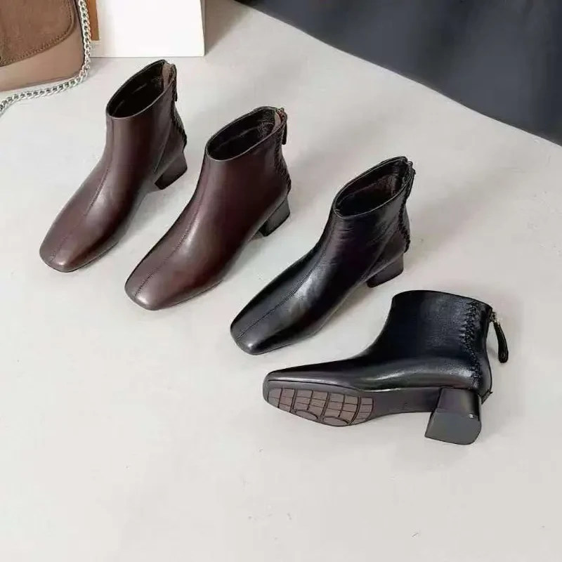 真皮高跟女靴秋冬时装靴高跟粗跟中跟女气质短靴法式