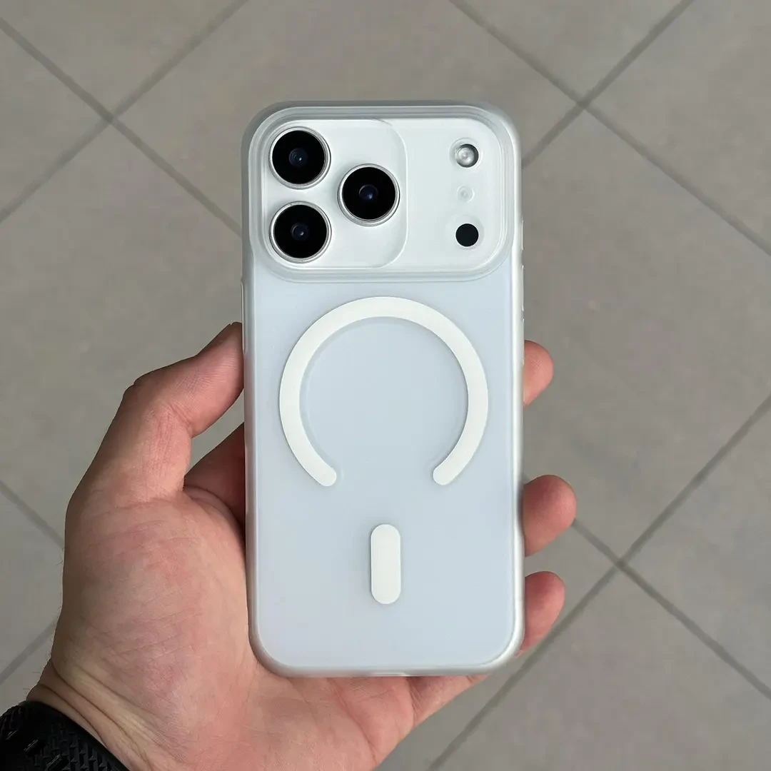 冰雾磁吸适用苹果17promax手机壳Magsafe16无线充电14磨砂防摔15.