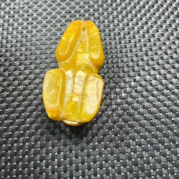 精美天然高古玉挂件
