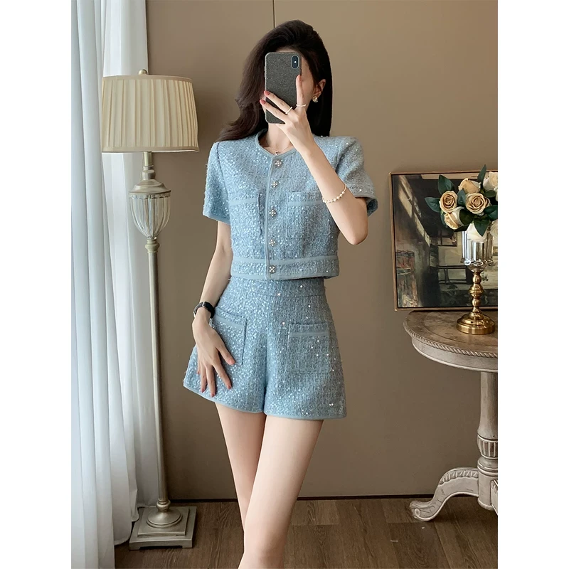 季高级感小个子气质减龄洋气时尚上衣短裤两件套