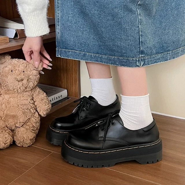 黑色英伦学院风小皮鞋女配裙子2025新款厚底复古法式日系单鞋百搭