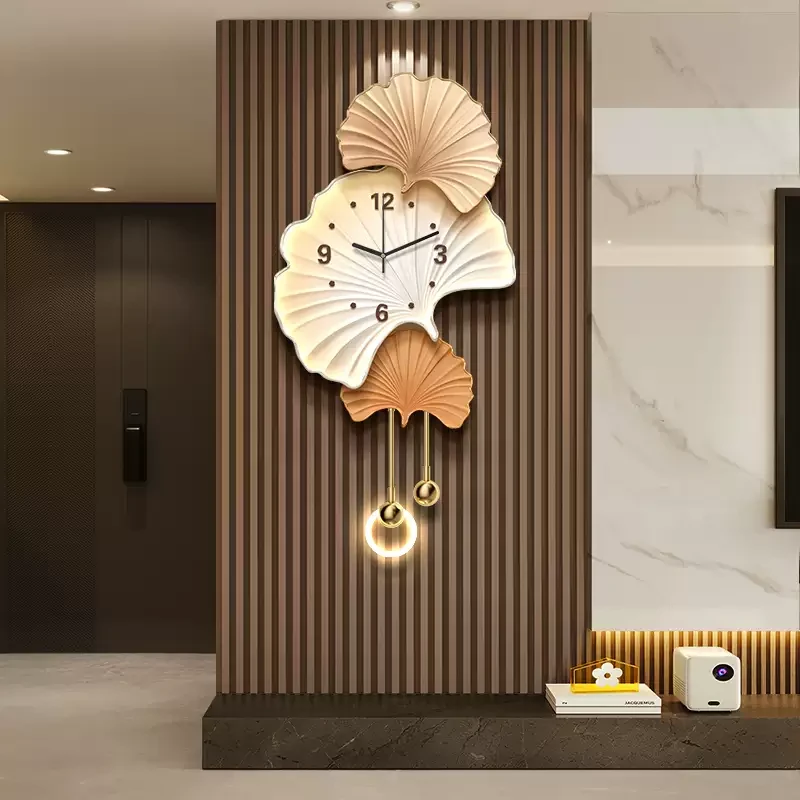 轻奢客厅电视背景墙装饰2025新款玄关钟表挂画高级感银杏叶壁画灯