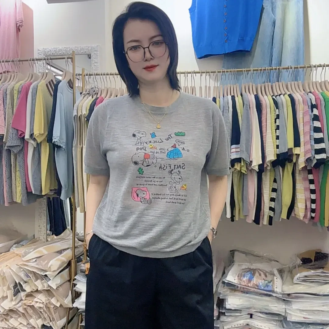 高品质洋气百搭圆领史努比短袖女士上衣
