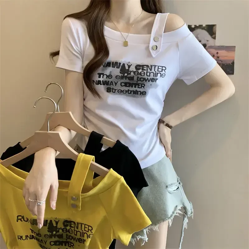 大码字母露肩设计感小众上衣夏季新款胖MM收腰遮肚显瘦短袖T恤女