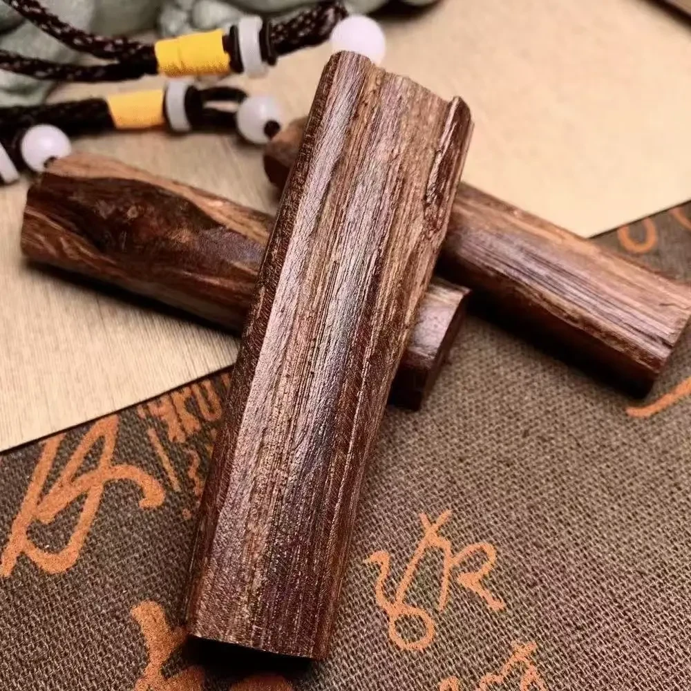 增香沉香木海南随型手把件一物一拍【X】