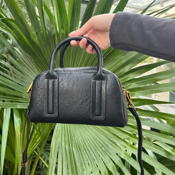 NIANCHU小众手提枕头包简约百搭通勤单肩斜挎包女时尚洋气