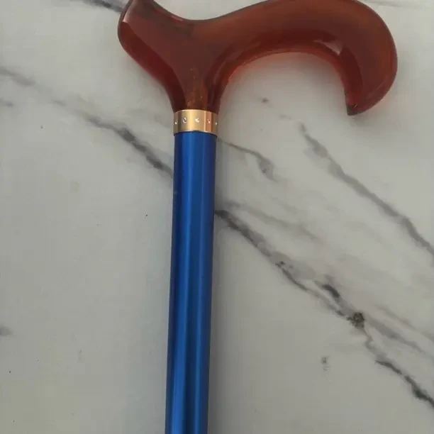时尚高档琥珀色亚克力手柄拐杖防滑手杖老年人适用多功能助步手杖