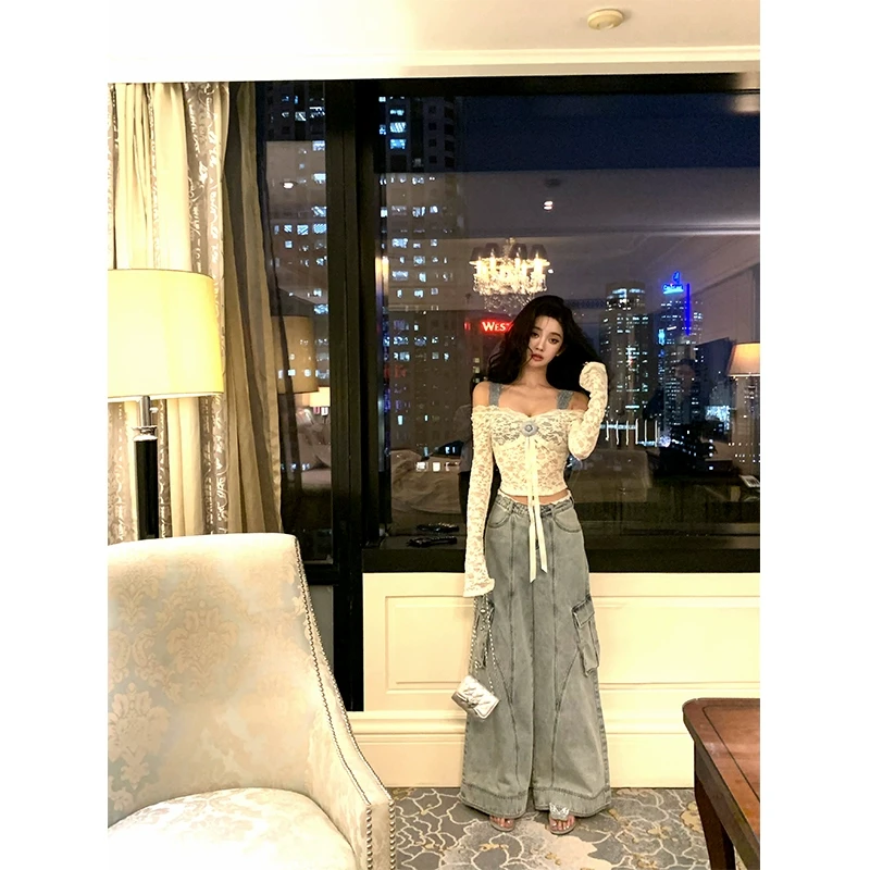 芭比姨【腿精秘籍】 宽松慵懒风拼蕾丝边浅蓝色牛仔裤