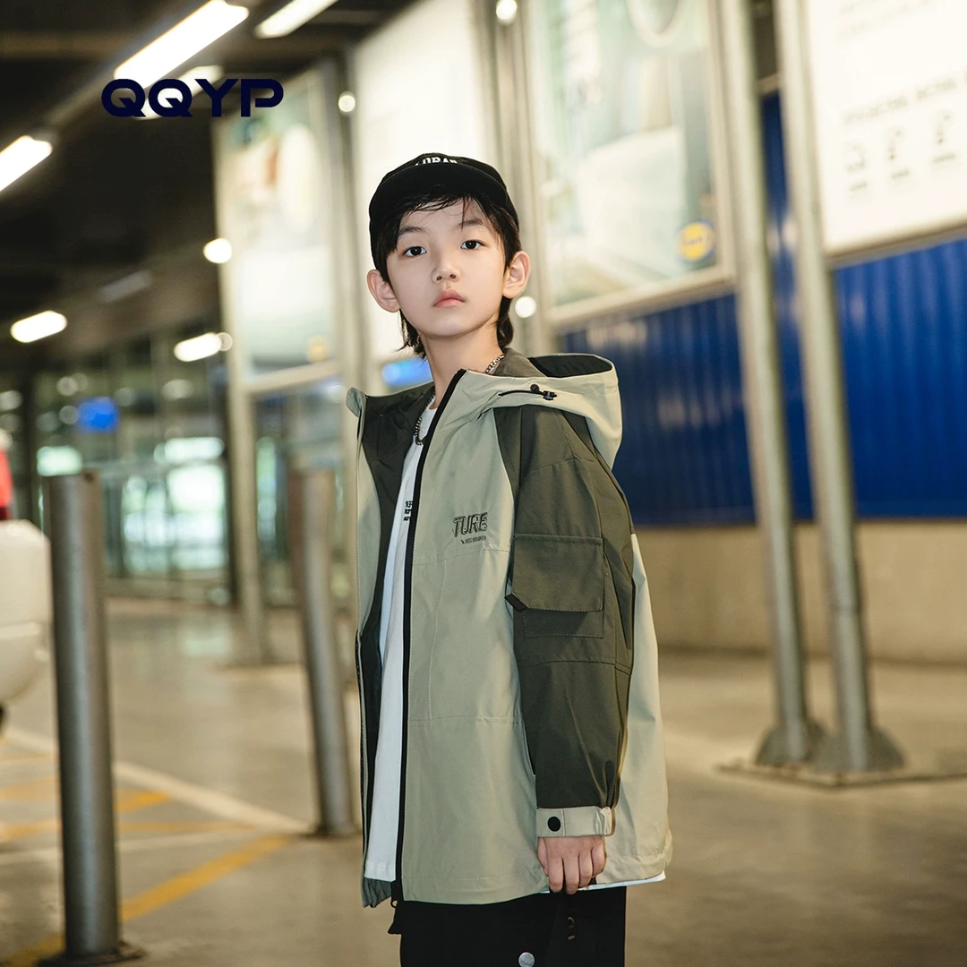 男童外套2025春秋装新款中大童韩版连帽儿童撞色夹克上衣