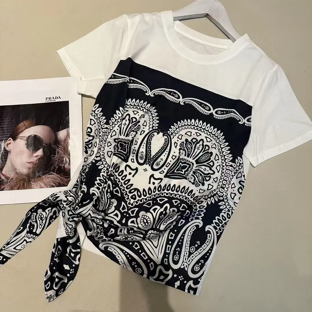 《姚家优麦汇》Y夏款圆领设计感时尚百搭短袖显瘦上衣款女洋气