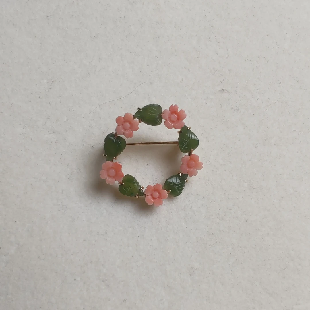 天然珊瑚小花饰品