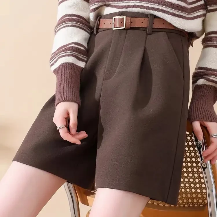 毛呢短裤女秋冬2025新款高腰a字阔腿外穿中裤美拉德咖色五分靴裤