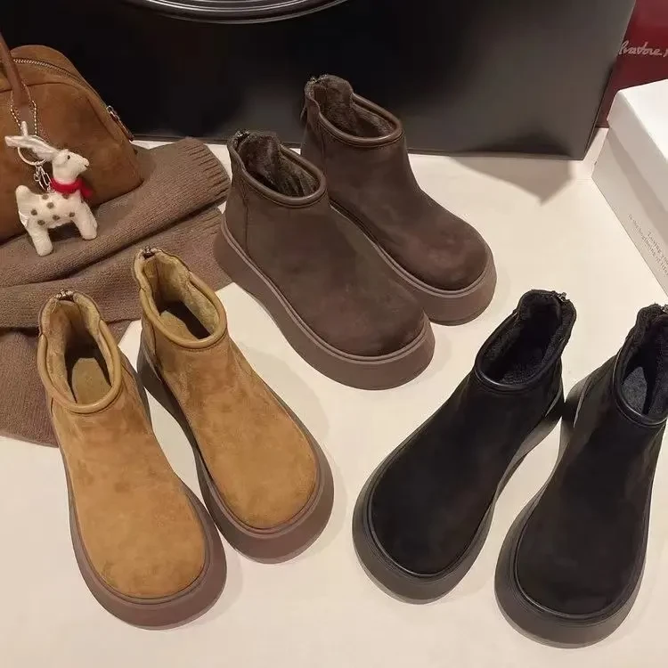 厚底气质短靴女款2024秋冬新款爆款英伦风圆头雪地靴加绒马丁靴