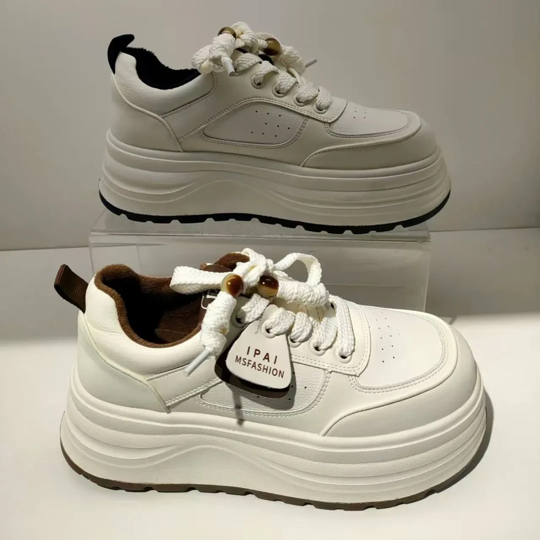 言上家9561016厚底小白鞋