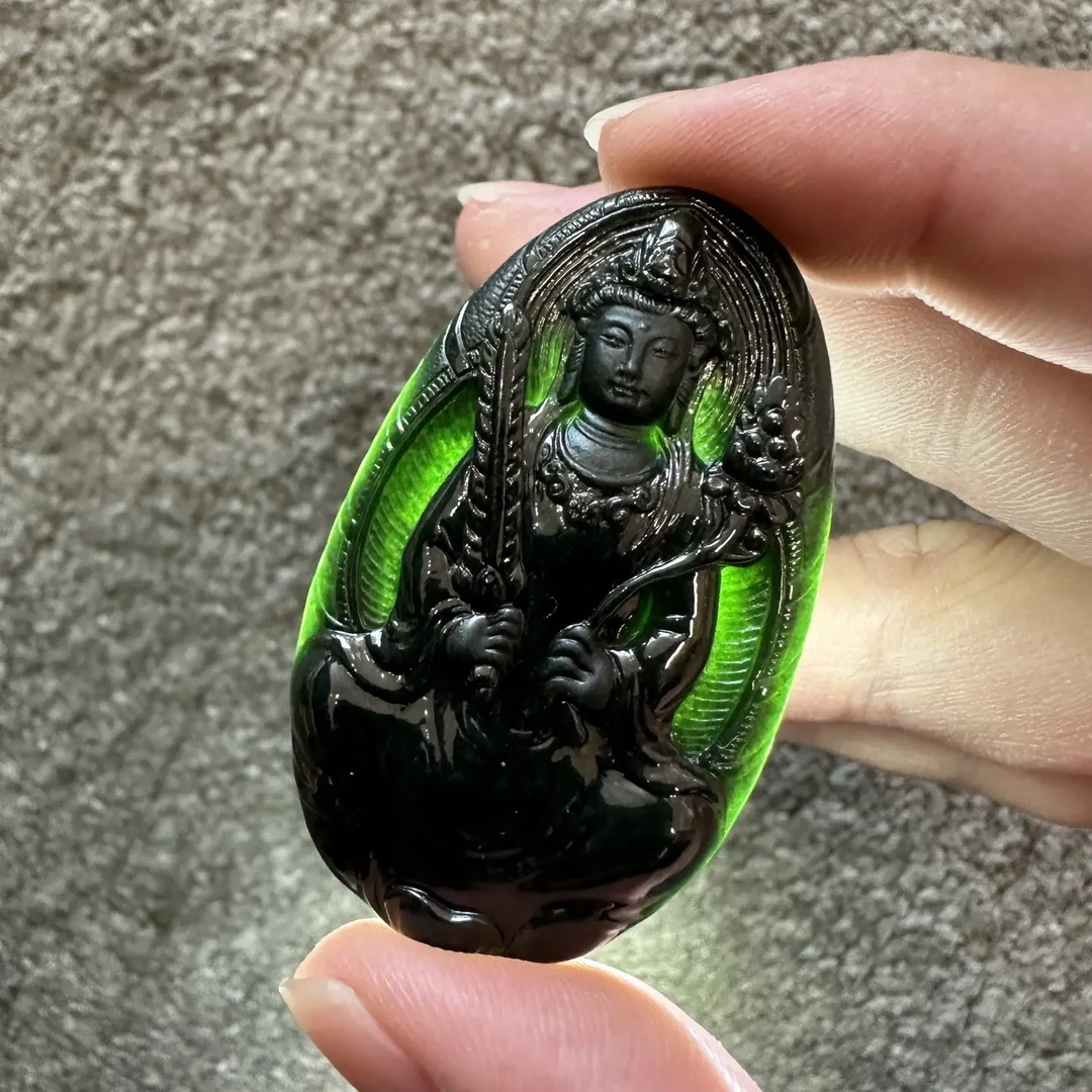 墨翠虚空藏吊坠，黑油亮通透