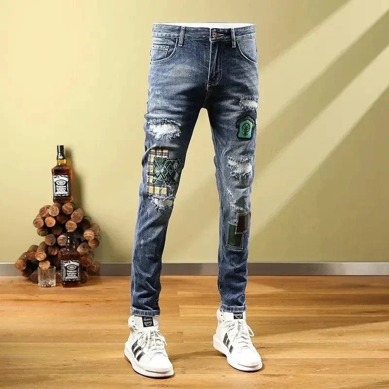 欧美潮牌牛仔裤男刺绣花乞丐裤徽章图案补丁破洞韩版秋冬款修身潮