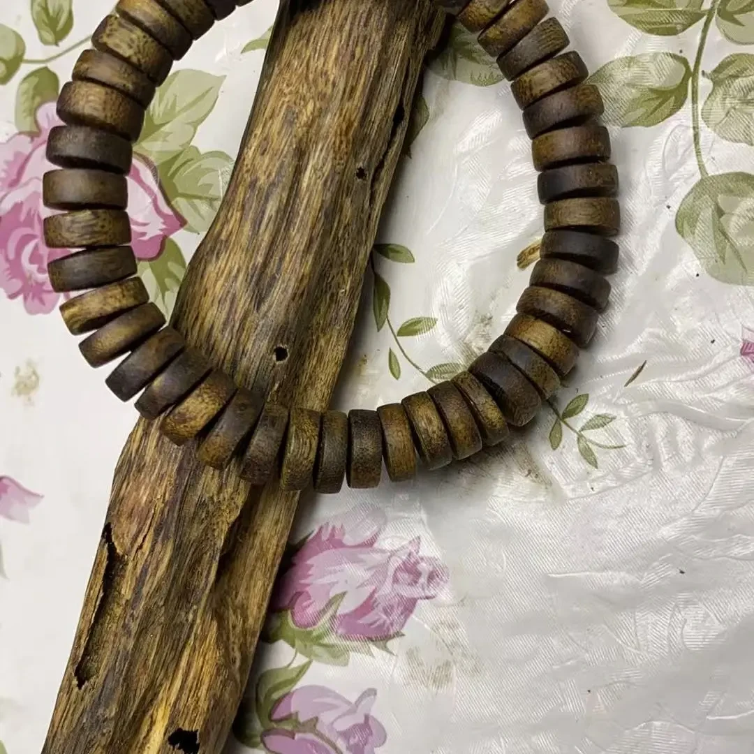 沉香乌身圆叶卡11mm片珠单圈沉香手串多样性发